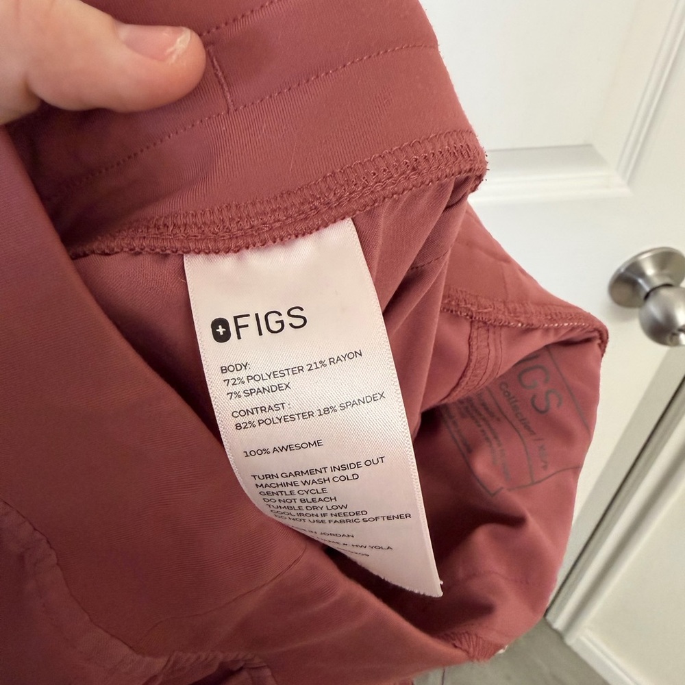 FIGS High Waisted Yola Skinny Scrub Pants | Size XS Petite - Picture 6 of 9